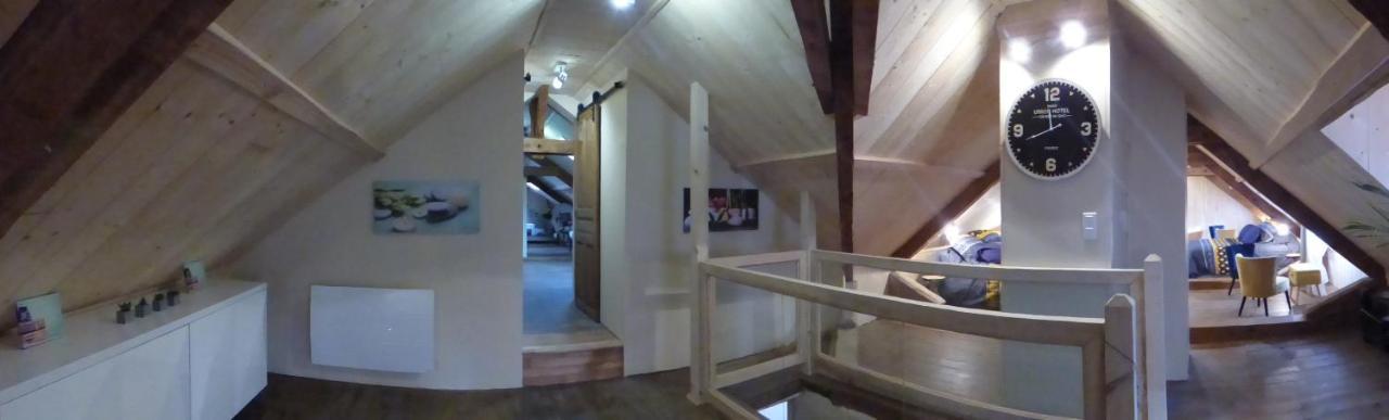 Chambres D'Hotes Chez Valerie 아레트 외부 사진