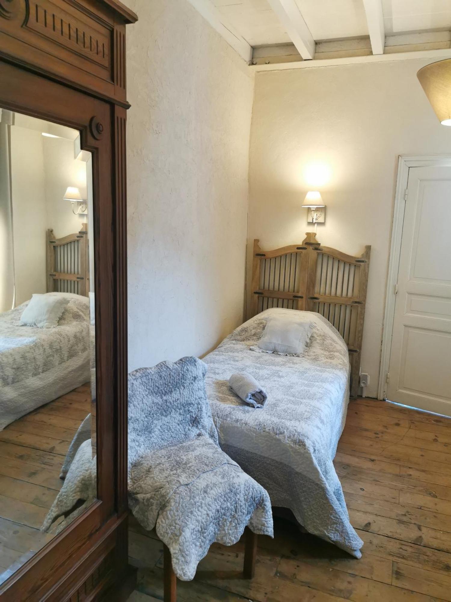 Chambres D'Hotes Chez Valerie 아레트 객실 사진